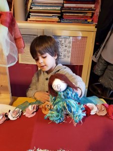 „Păpușile din fire de ață prind din nou viață” 11 20210227 115241