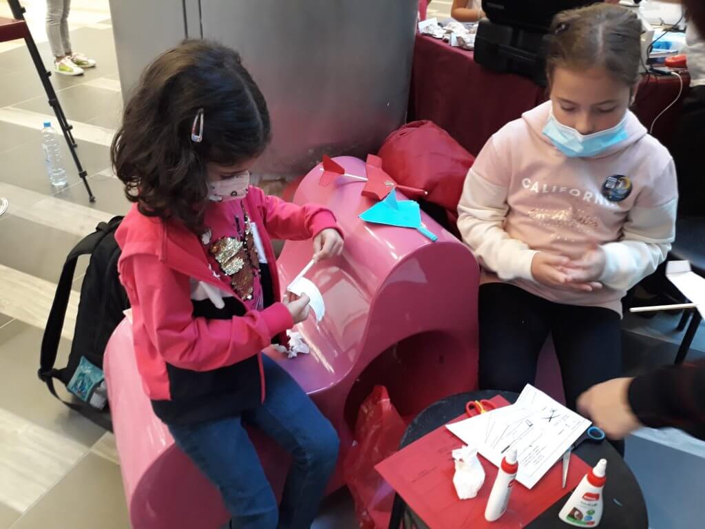 Activități în cadrul cercului 3 WhatsApp Image 2021 09 27 at 15.12.27