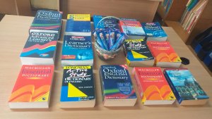 Dicționare pentru elevii Cercului de Cultură şi civilizație engleză 1 Dictionare 1