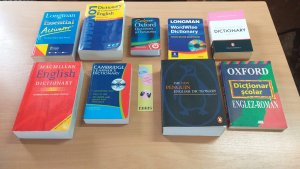 Dicționare pentru elevii Cercului de Cultură şi civilizație engleză 2 Dictionare 2