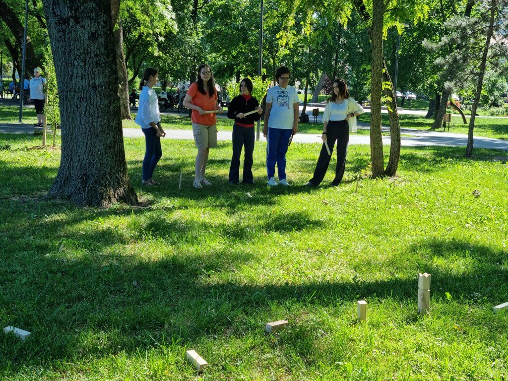 Activitate în colaborare cu Centrul de Prevenire, Evaluare și Consiliere Antidrog Arad 3 andreea5