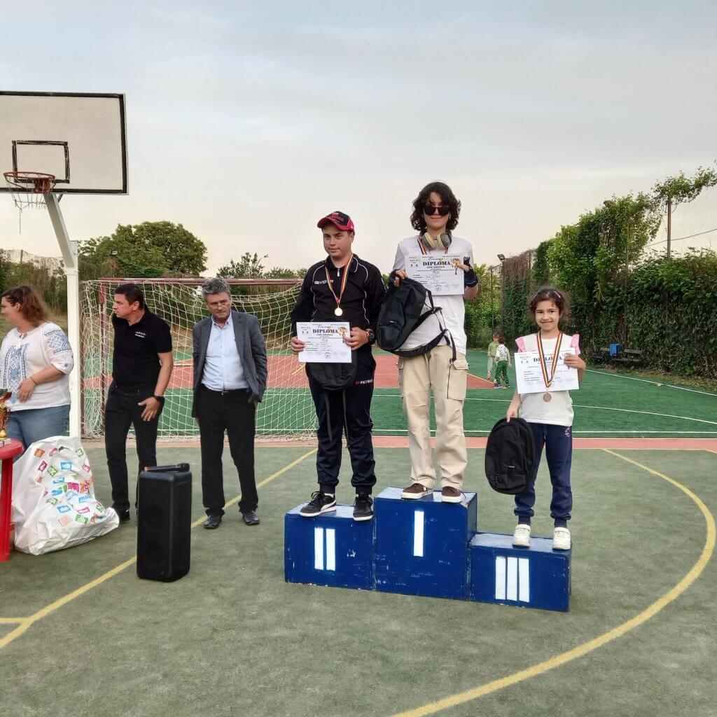 Numeroase premii pentru cercul de Aeromodele la ”Cupa Ienopolis” 3 IMG 20240523 WA0018