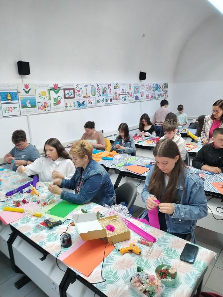 Peste 500 de participanți la Concursul Național Interdisciplinar „Știința ca o joacă”, ediția XI 6 info4